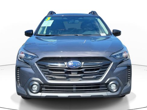 Certified 2023 Subaru Outback Onyx Edition AWD/4WD image 2
