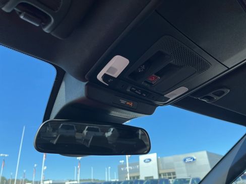 Used 2025 Honda Accord Sport image 19