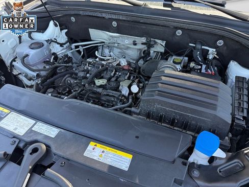 Used 2025 Volkswagen Atlas SE AWD/4WD image 21