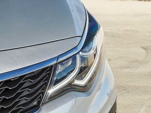 Used 2020 Kia Optima LX image 7