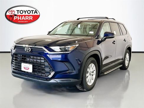 New 2026 Toyota Grand Highlander AWD image 1