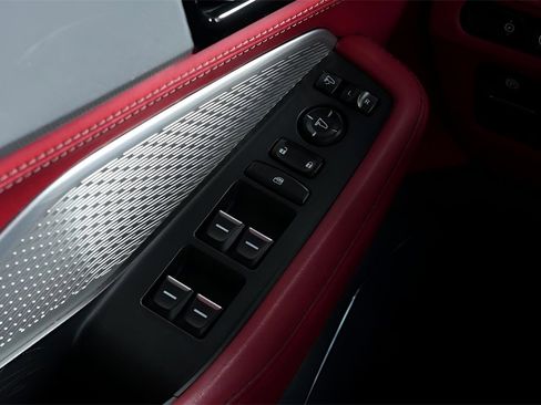 Used 2022 Acura MDX A-Spec image 27