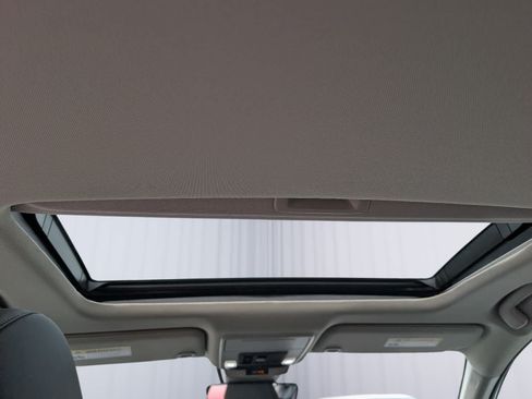 Used 2025 Honda Accord EX-L image 19