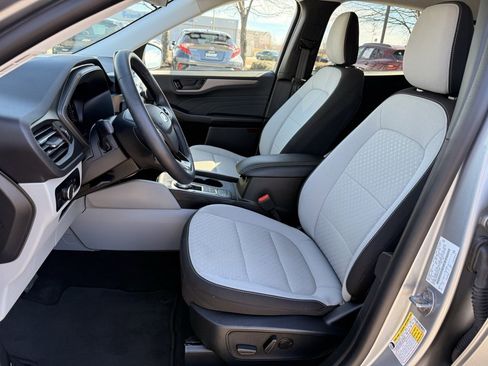 Used 2024 Ford Escape Active image 27