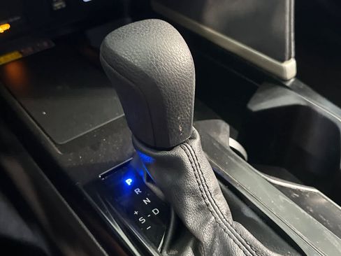 Used 2025 Toyota Camry LE FWD image 22