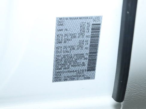 Certified 2025 Nissan Frontier SV RWD image 22