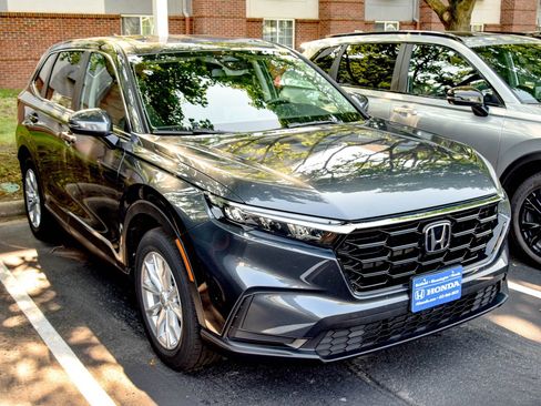 Used 2024 Honda CR-V EX image 15