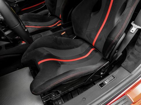Used 2020 Ferrari 488 Pista Coupe RWD image 38
