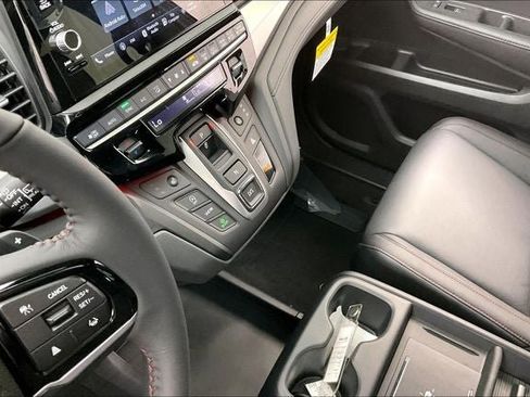 New 2026 Honda Odyssey Sport-L image 9