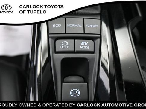 Used 2025 Toyota Camry XSE FWD image 17
