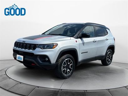 Used 2024 Jeep Compass Trailhawk