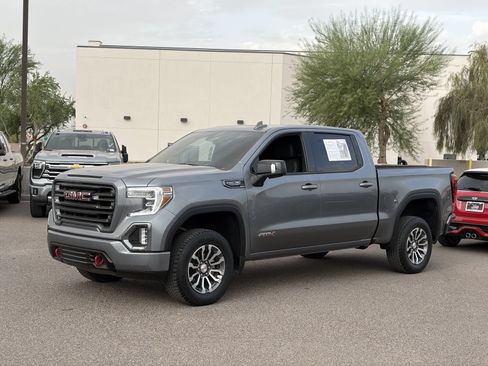Certified 2021 GMC Sierra 1500 AT4 w/ AT4 Preferred Package AWD/4WD image 2