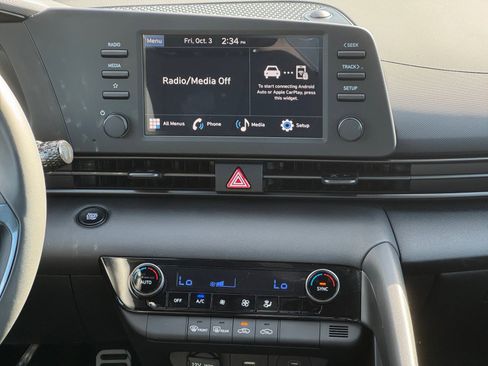 New 2025 Hyundai Elantra Sport image 13