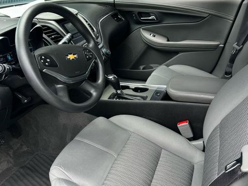 Used 2017 Chevrolet Impala LS FWD image 10