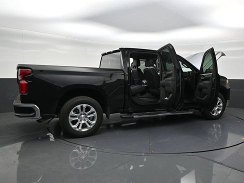 Used 2026 Chevrolet Silverado 1500 LTZ RWD image 28