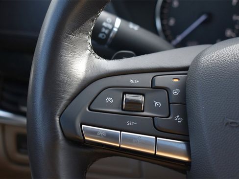 Used 2022 Cadillac XT4 Premium Luxury image 17