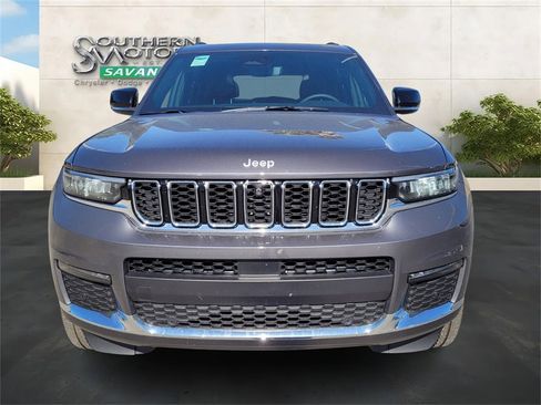 New 2025 Jeep Grand Cherokee L Limited w/ Luxury Tech Group II image 8