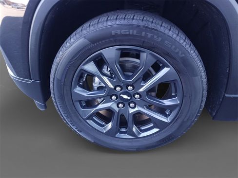 Used 2021 Chevrolet Traverse RS image 15