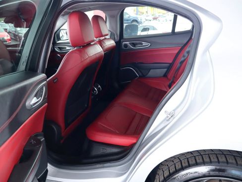 Used 2017 Alfa Romeo Giulia Ti w/ TI 19" Sport Package AWD/4WD image 29