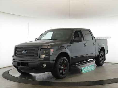 Used 2014 Ford F150 FX4 w/ Equipment Group 402A Luxury image 10