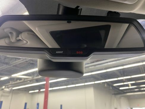 Used 2018 RAM 1500 Laramie image 30