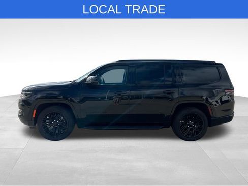 Used 2024 Jeep Wagoneer Series II AWD/4WD image 3
