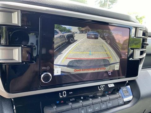 New 2026 Toyota Tundra SR5 AWD/4WD image 9