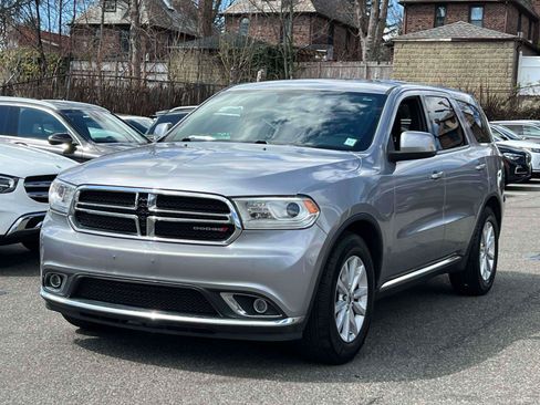 Used 2020 Dodge Durango SXT w/ 3rd Row Seating Group RWD image 3