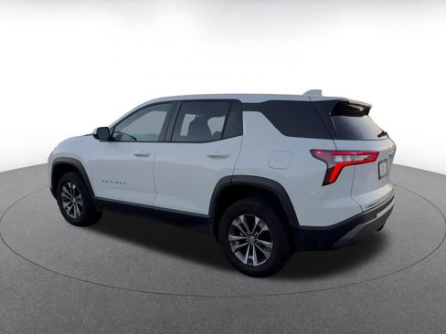 Used 2025 Chevrolet Equinox LT image 10