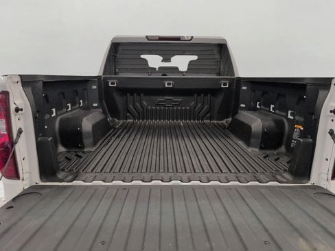 Used 2024 Chevrolet Silverado 1500 LT AWD/4WD image 15