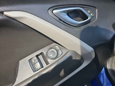 Used 2021 Chevrolet Camaro LT w/ RS Package RWD image 13
