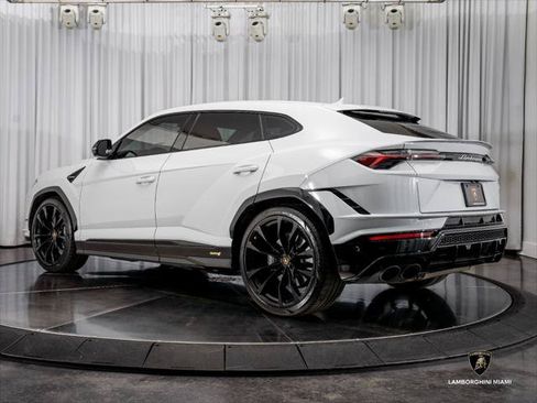 Used 2023 Lamborghini Urus S AWD/4WD image 9