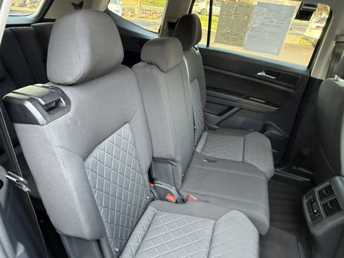 Used 2021 Volkswagen Atlas S image 26