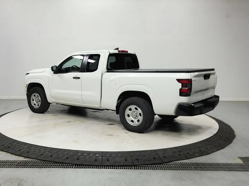 Used 2024 Nissan Frontier S w/ Technology Package AWD/4WD image 6