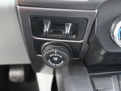 Certified 2022 Ford F250 Limited AWD/4WD image 25