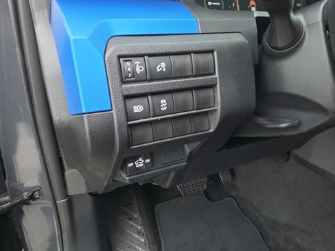 Used 2025 Toyota Tacoma TRD Off-Road AWD/4WD image 19
