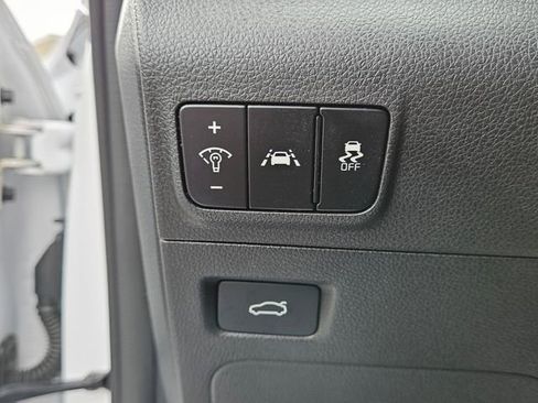 Used 2023 Kia K5 EX image 28