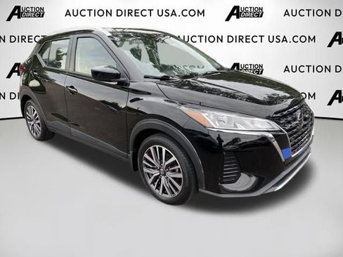 Used 2021 Nissan Kicks SV FWD image 23
