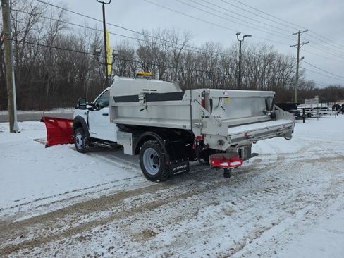 New 2025 Ford F550 4x4 Regular Cab Super Duty image 6
