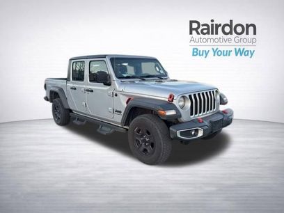 Used 2023 Jeep Gladiator Sport