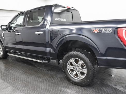 Used 2023 Ford F150 XLT w/ Equipment Group 302A High image 5