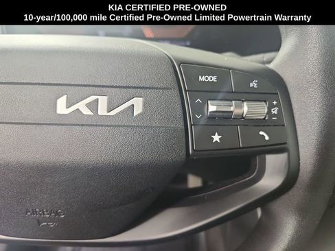 Certified 2025 Kia K4 LX image 12