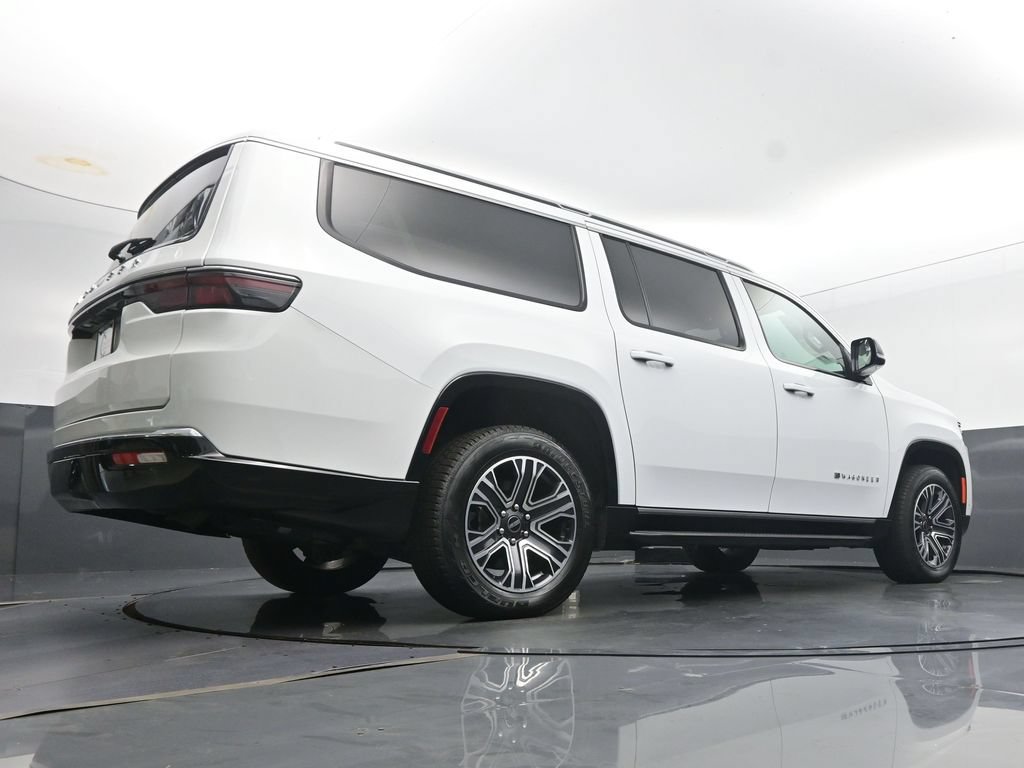 Used 2025 Jeep Wagoneer L 4WD image 56