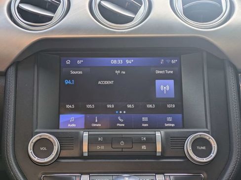 Used 2022 Ford Mustang Premium RWD image 19
