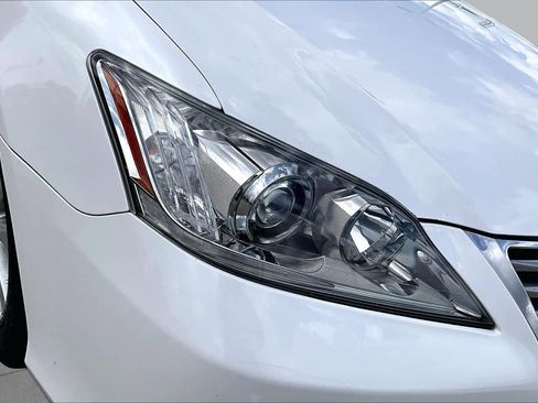 Used 2011 Lexus ES 350 FWD image 24