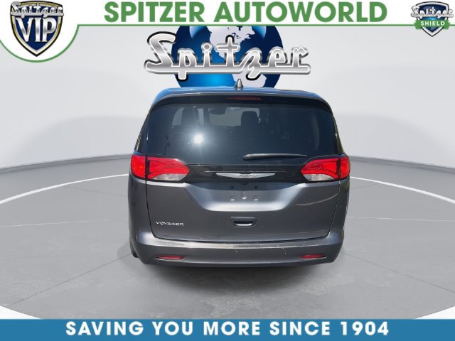 Used 2023 Chrysler Voyager LX FWD image 8