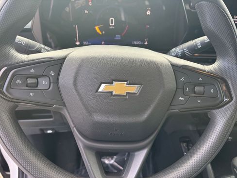 Used 2025 Chevrolet TrailBlazer LT image 25