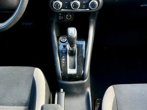 Used 2020 Nissan Versa SV image 22