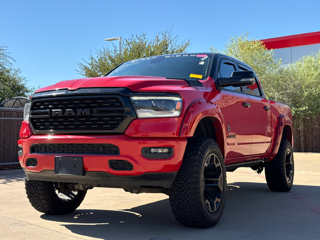 Used 2023 RAM 1500 Big Horn AWD/4WD image 3