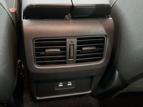 Used 2026 Nissan Rogue SV FWD image 26